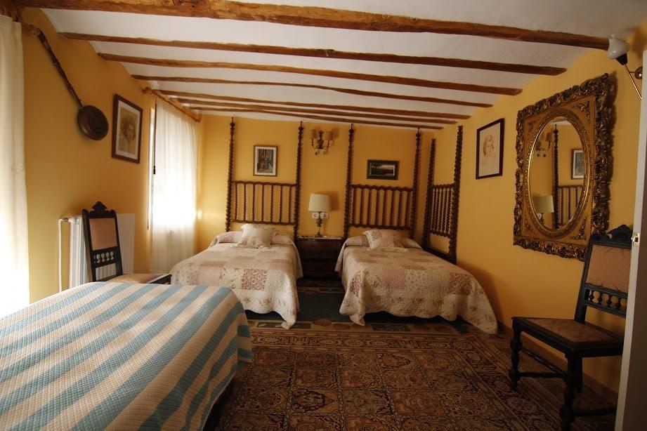 ホテル Casa Victoria Cirueña 部屋 写真